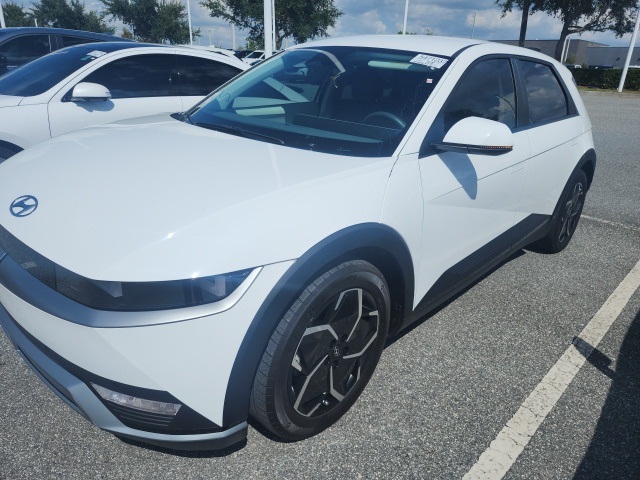 2024 Hyundai Ioniq 5 SEL photo 4