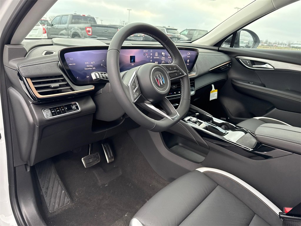 2025 Buick Envision Sport Touring photo 19