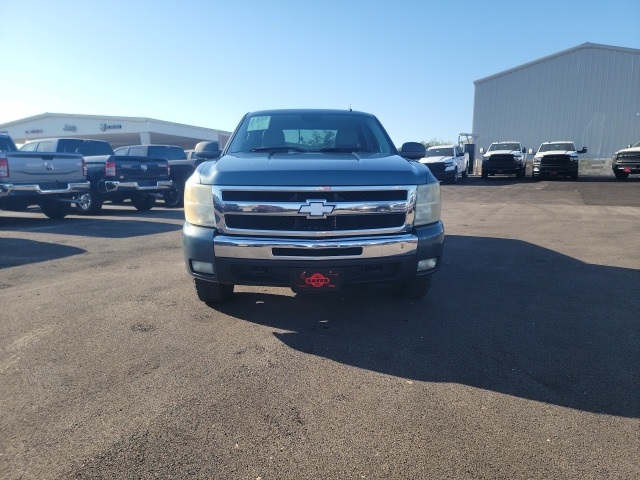 2009 Chevrolet Silverado 1500 LT photo 4