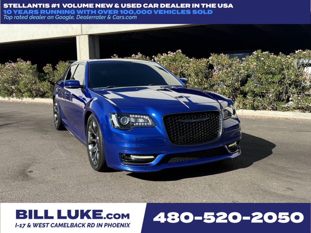 2018 Chrysler 300 S's photo