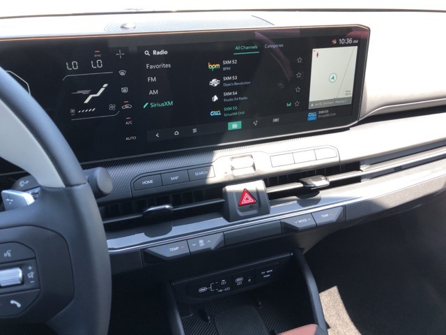 2025 Kia K4 GT-Line photo 17