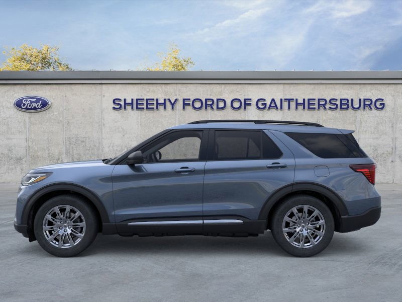 2025 Ford Explorer photo 4