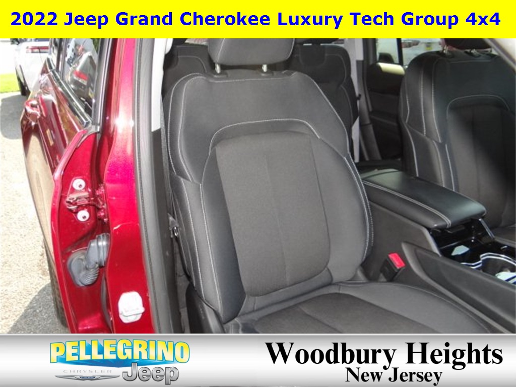 2022 Jeep Grand Cherokee Laredo photo 20