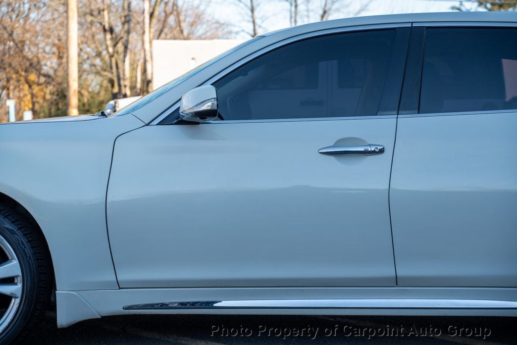 2015 Infiniti Q70L 3.7 AWD photo 3