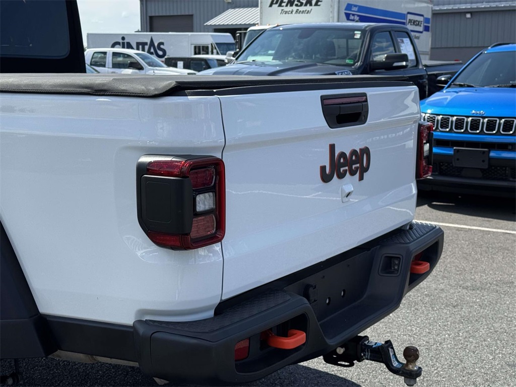 2024 Jeep Gladiator Mojave photo 10