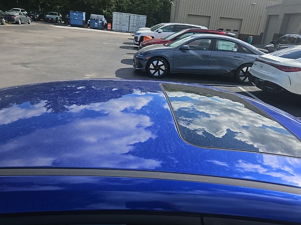 2021 Hyundai Elantra SEL photo 10