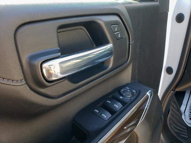 2023 Chevrolet Silverado 3500HD LT photo 10