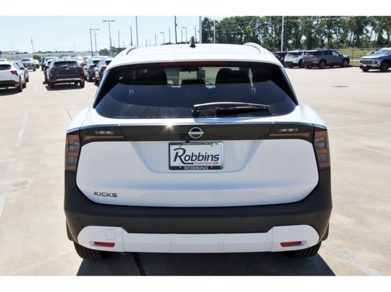 2026 Nissan Kicks SV White at Robbins Nissan