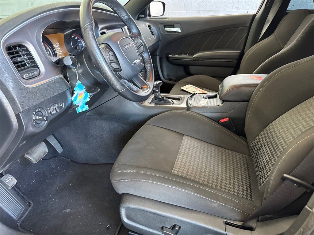 2022 Dodge Charger R/T photo 6