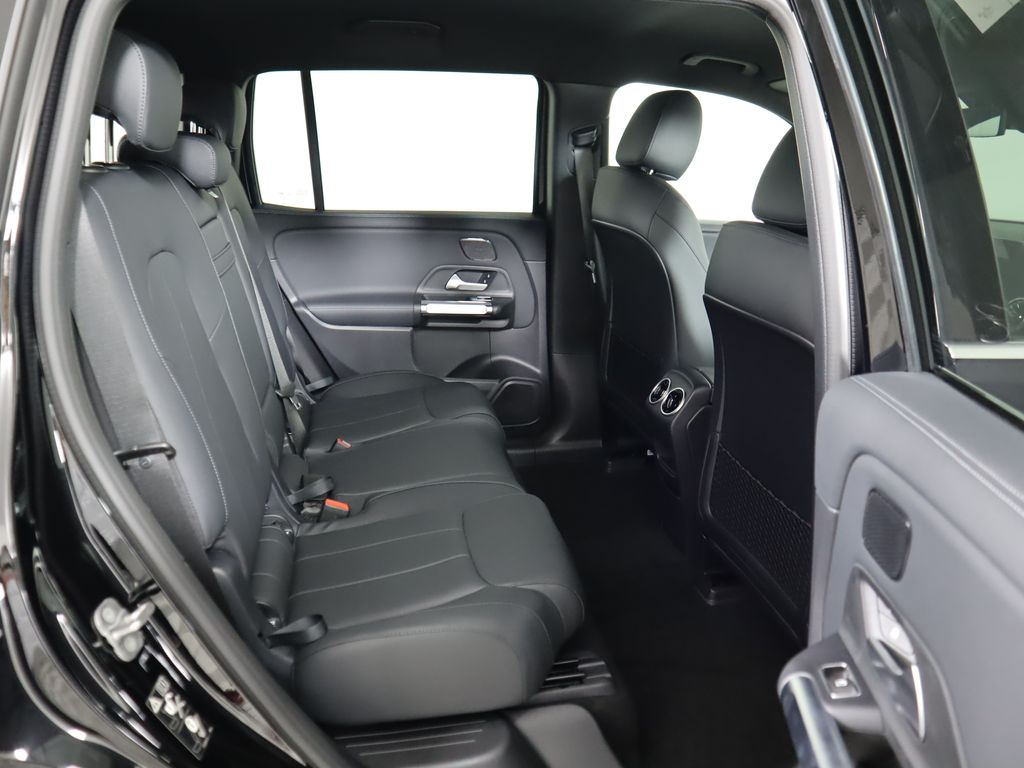 2025 Mercedes Benz EQB photo 19