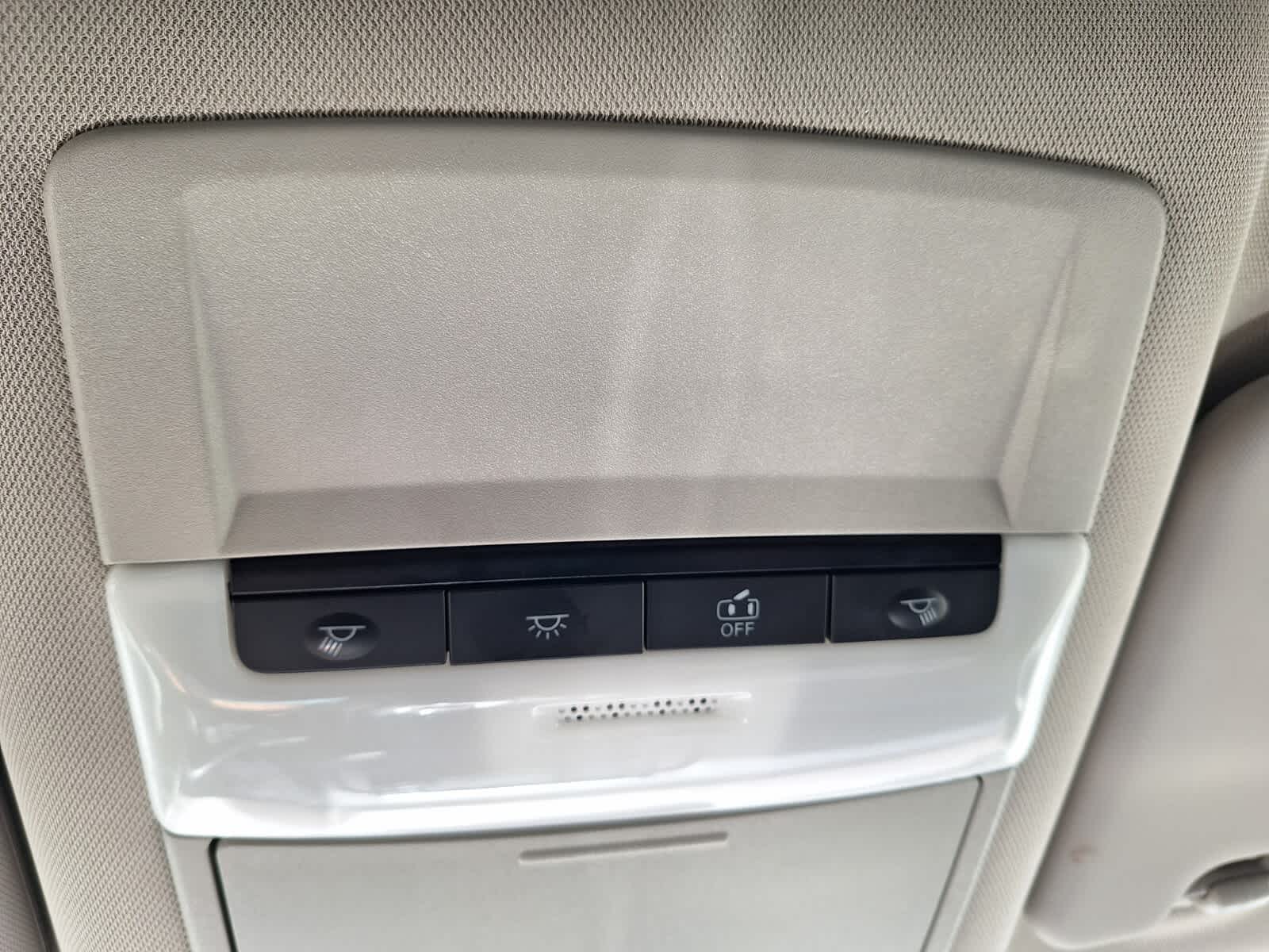 2023 Nissan Rogue S photo 17