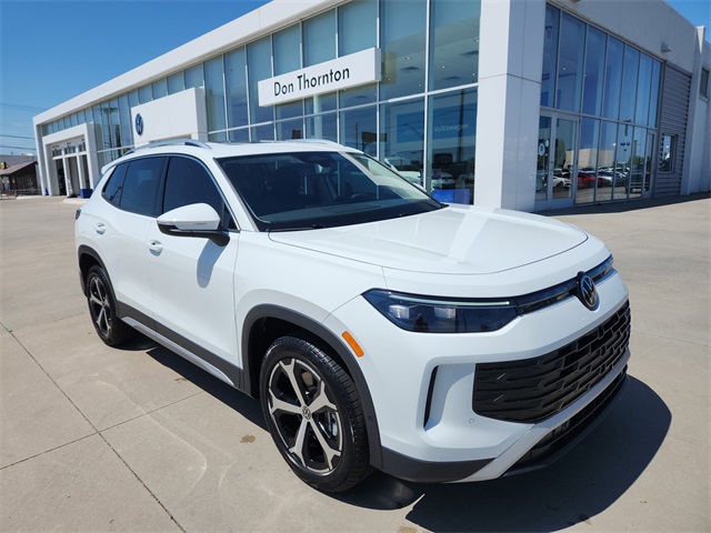 2025 Volkswagen Tiguan SE's photo