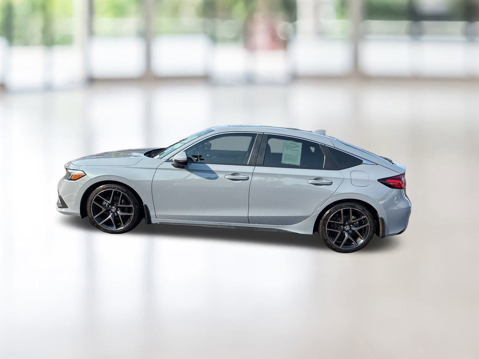 2022 Honda Civic Sport Touring photo 2