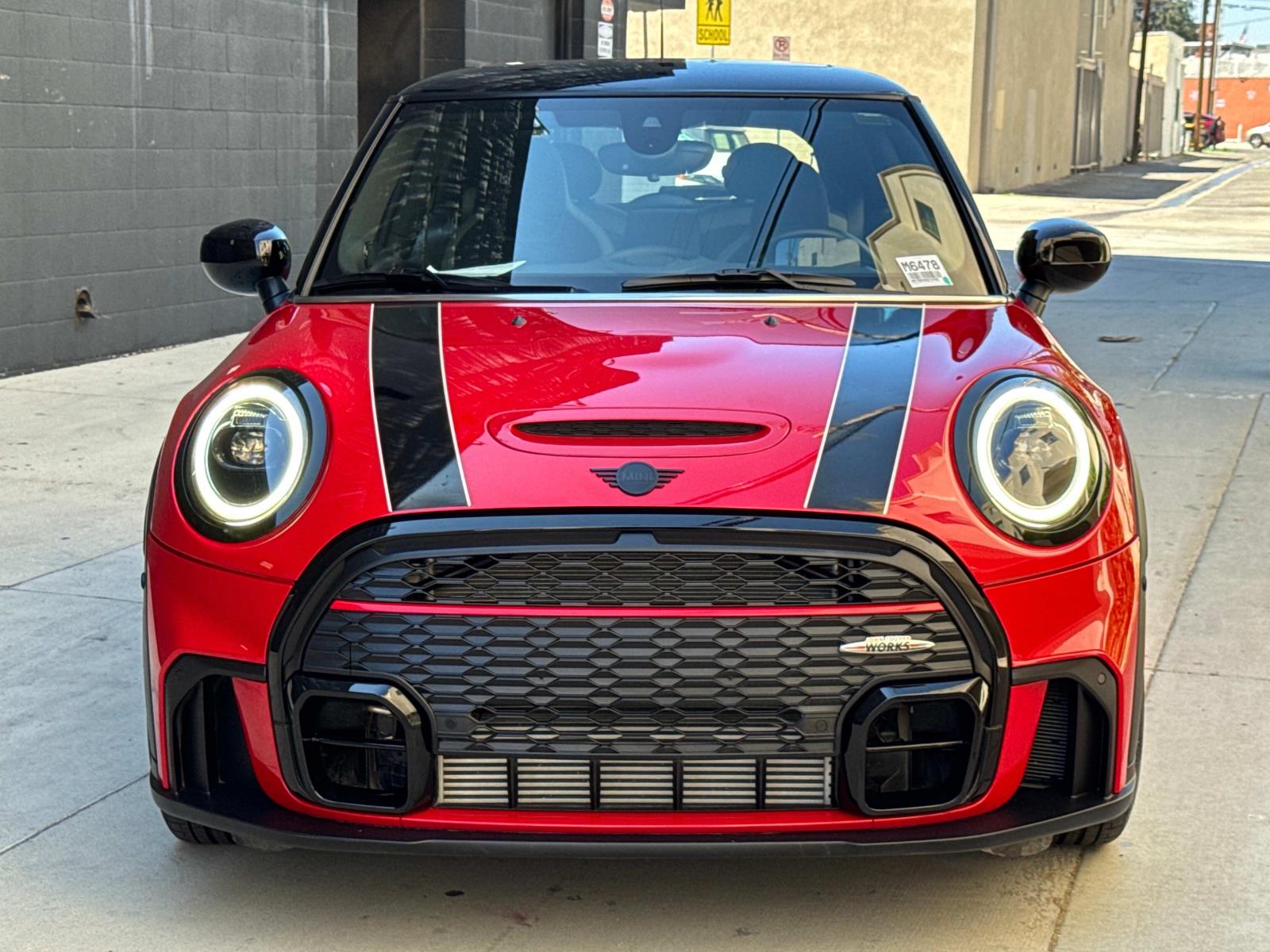 2024 Mini Cooper 2 Door Hardtop photo 3