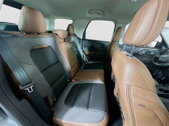 2024 Ford Bronco Sport Outer Banks photo 25