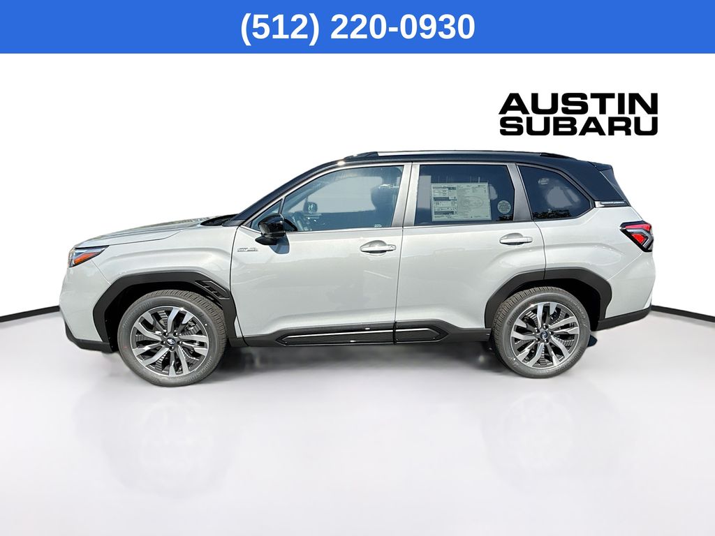 2025 Subaru Forester Touring photo 4