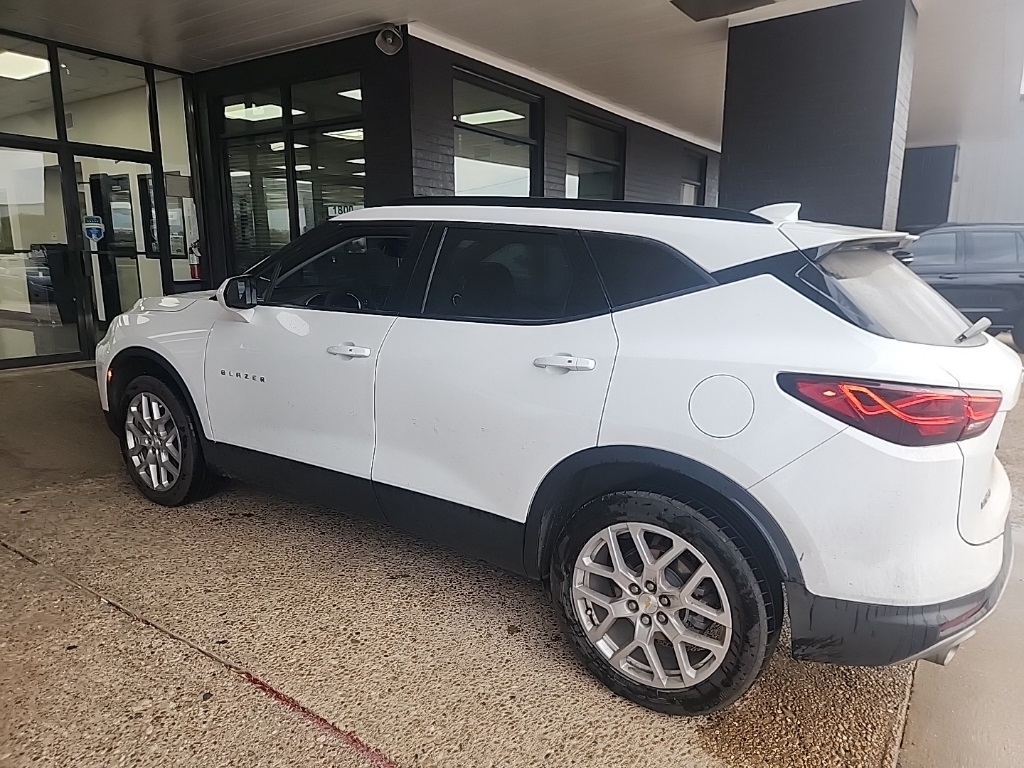 2023 Chevrolet Blazer 2LT photo 4