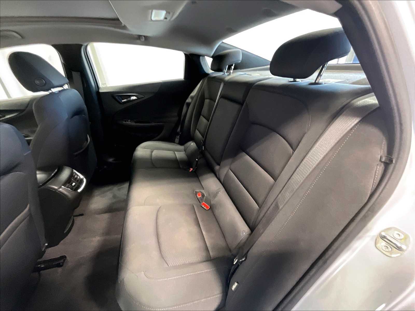 2022 Chevrolet Malibu 1LT photo 13