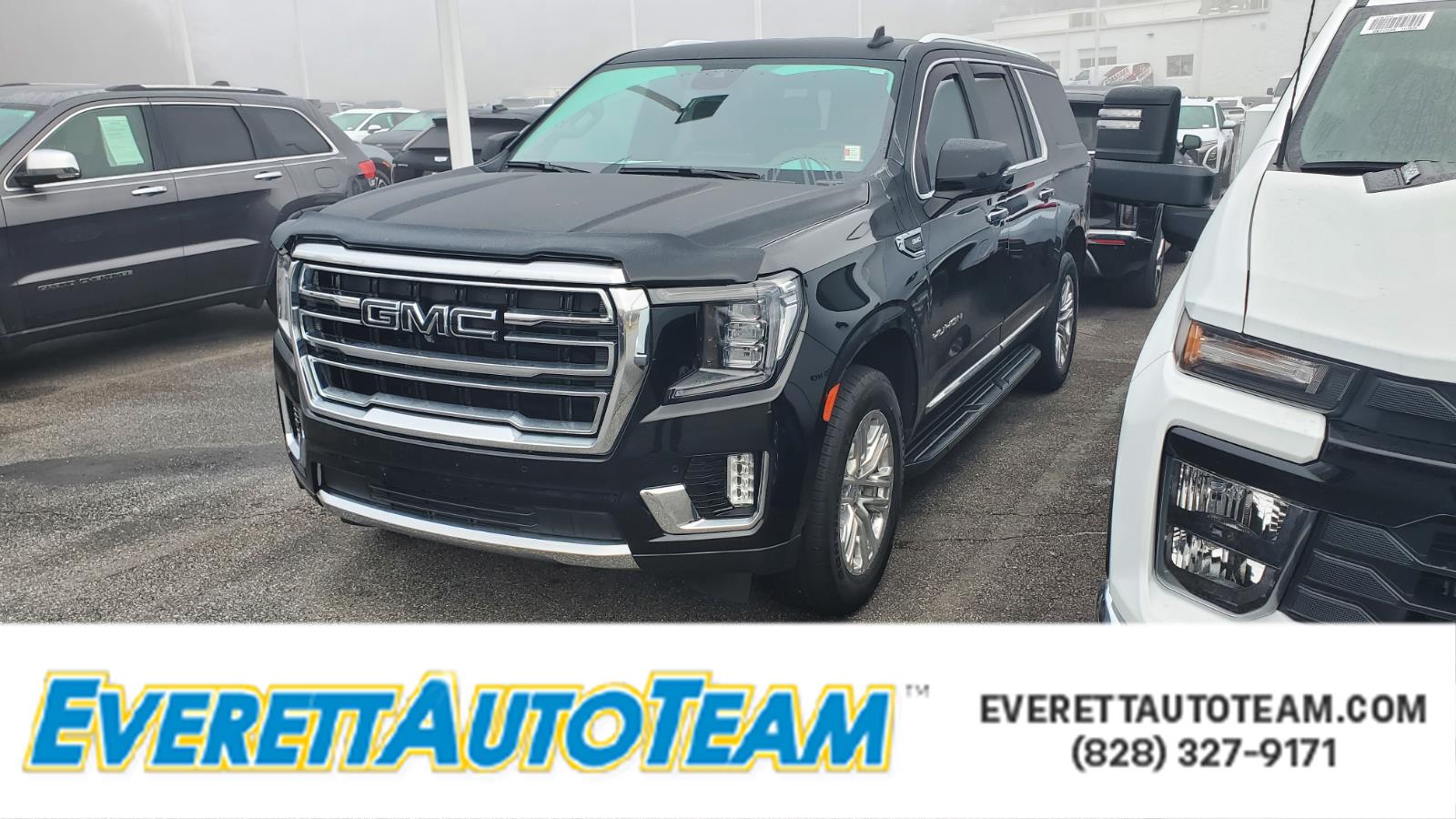 2024 GMC Yukon XL SLT's photo