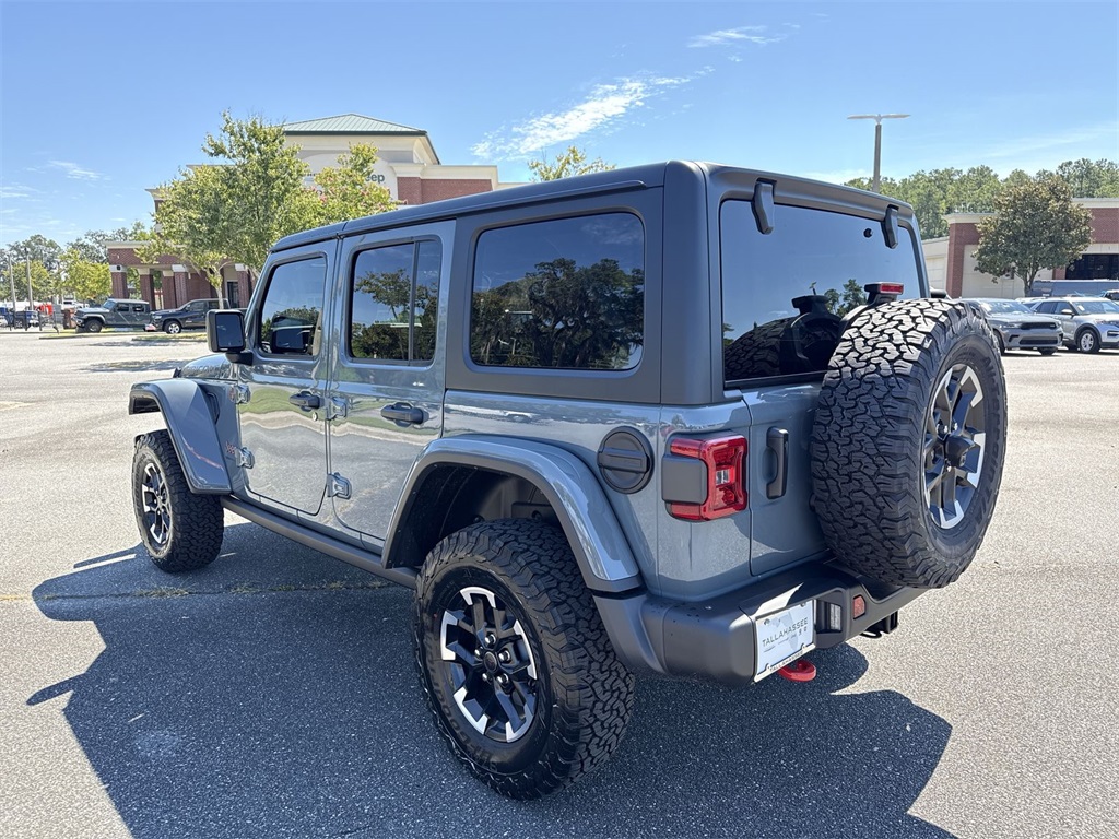 2025 Jeep Wrangler Rubicon photo 4