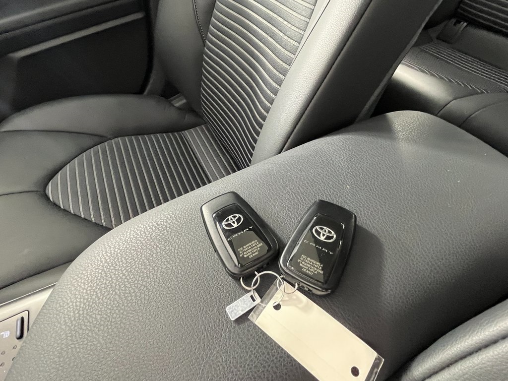 2024 Toyota Camry SE photo 25