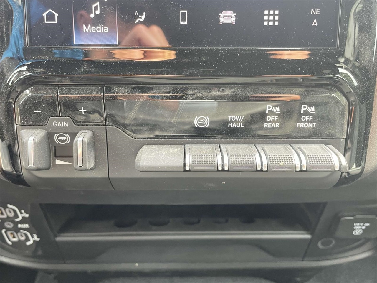 2025 Ram 2500 Tradesman photo 16