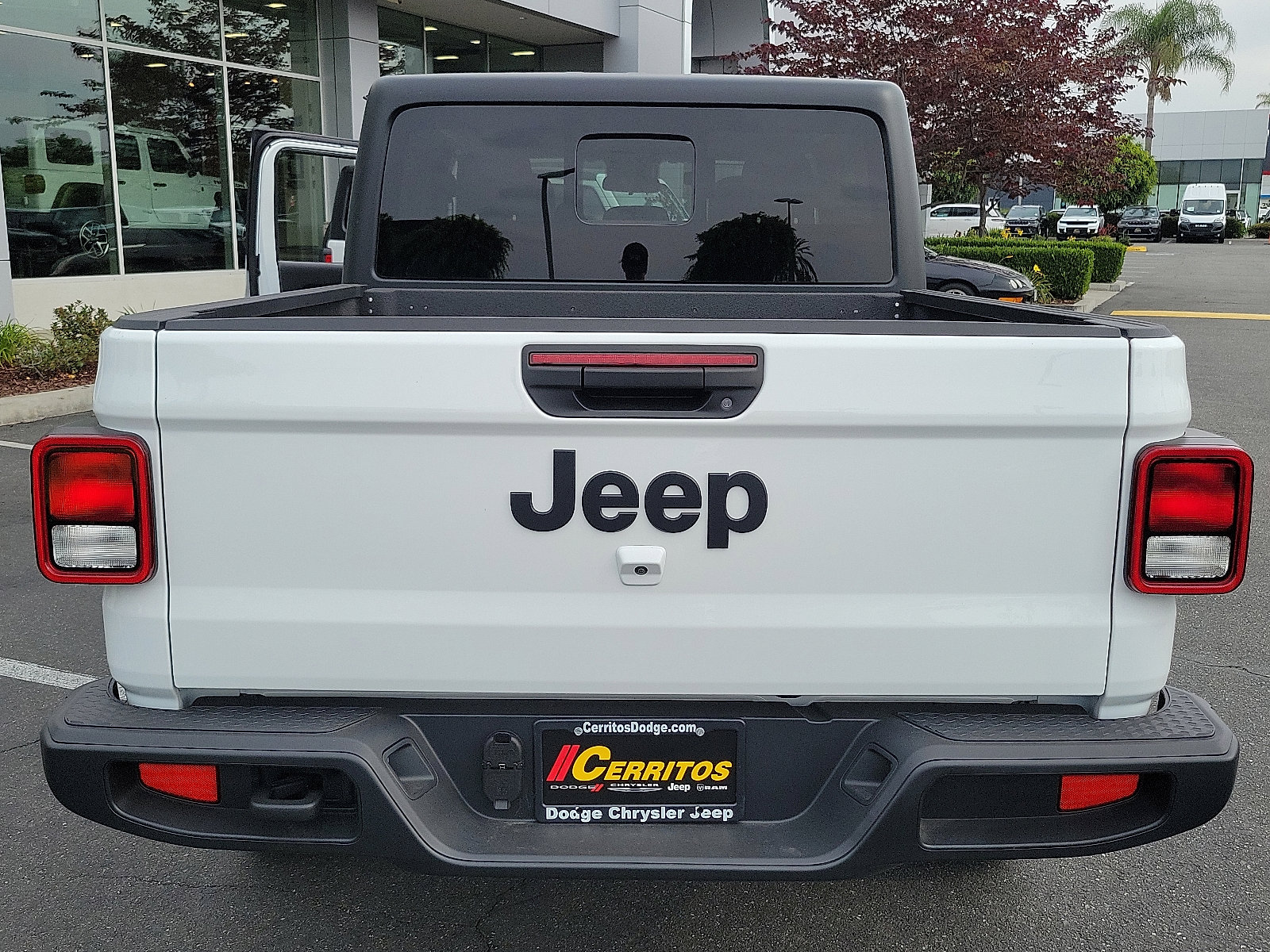 2025 Jeep Gladiator Sport S photo 19