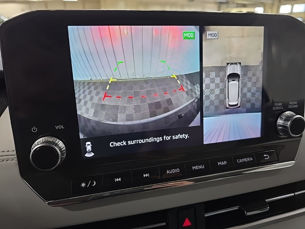 2023 Mitsubishi Outlander PHEV SEL photo 22