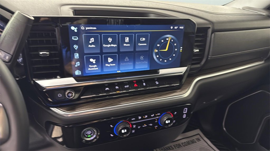 2024 Chevrolet Silverado 1500 LT photo 20