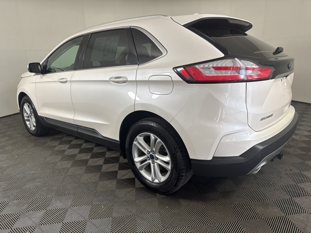 2019 Ford Edge SEL photo 6