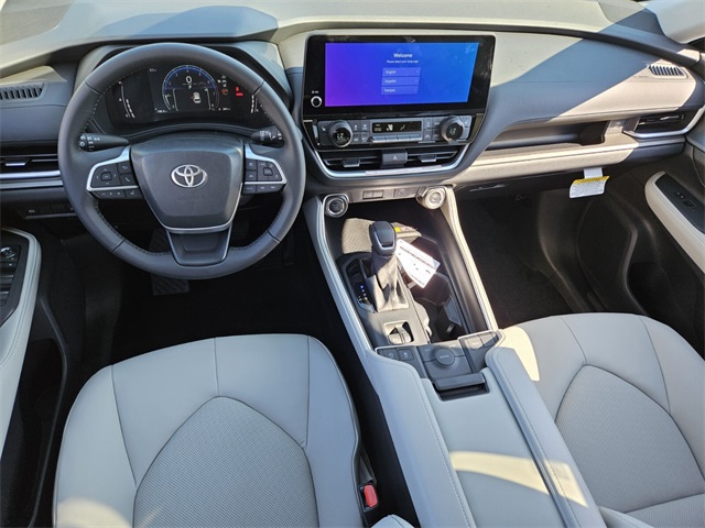2025 Toyota Grand Highlander XLE photo 7