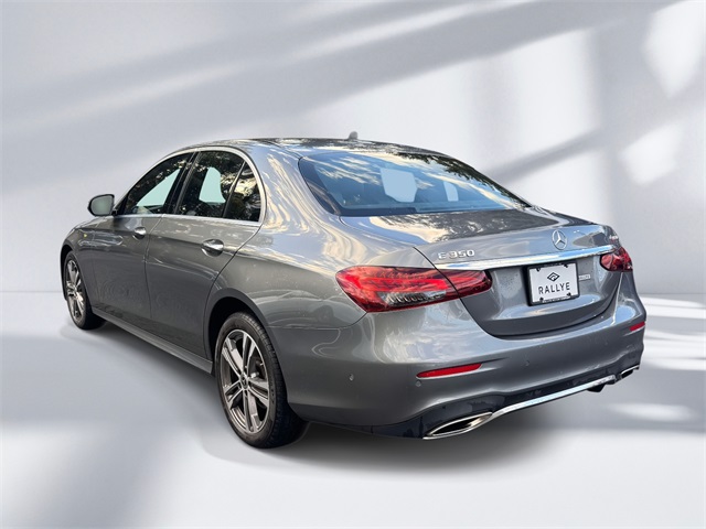 2022 Mercedes Benz E 350 4MATIC photo 3
