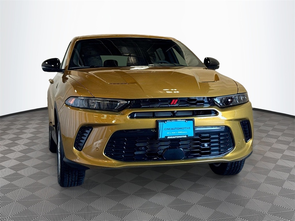 2025 Dodge Hornet GT photo 3