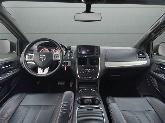 2018 Dodge Grand Caravan GT photo 11