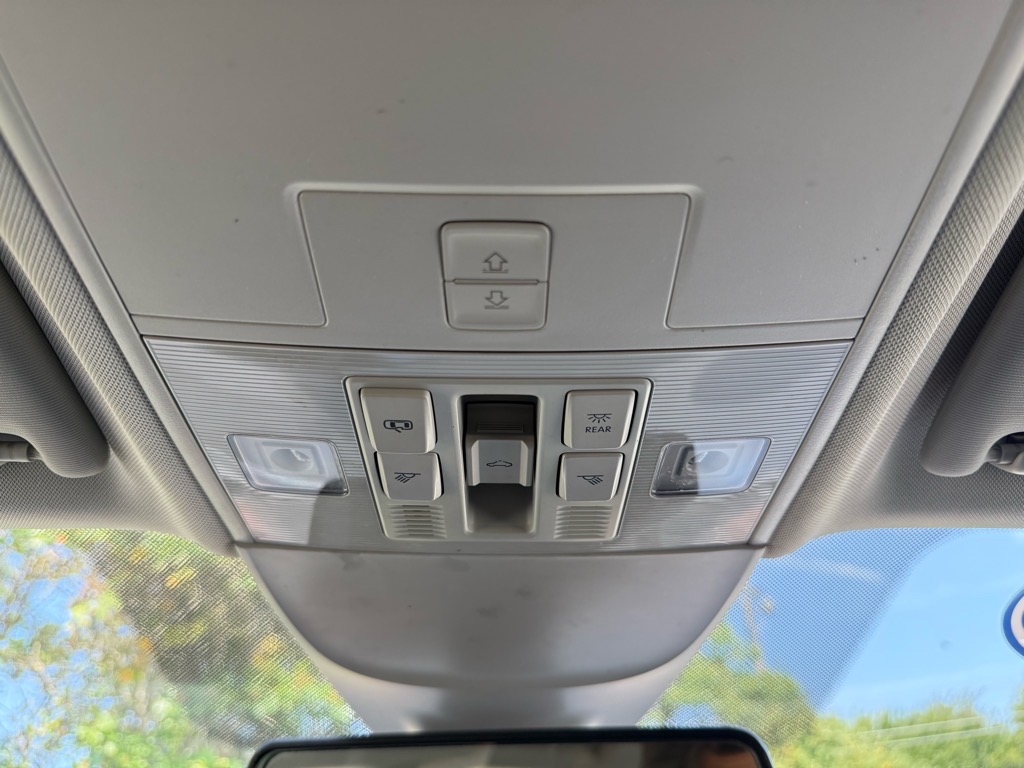2022 Volkswagen Taos SE photo 19