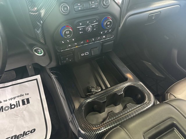 2022 Chevrolet Silverado 1500 High Country photo 13