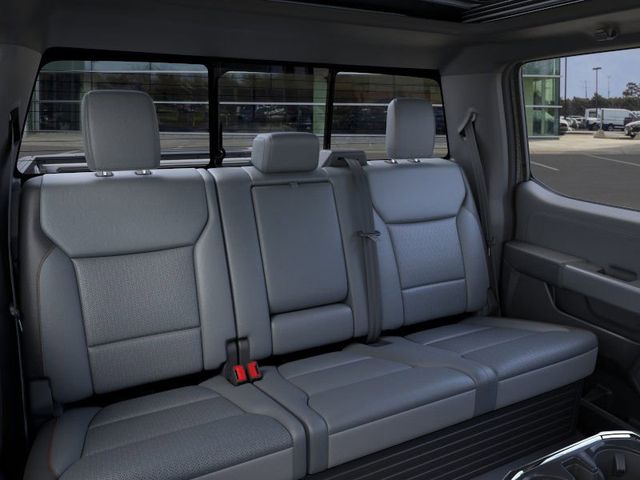 2025 Ford F-150 Lightning Lariat photo 11