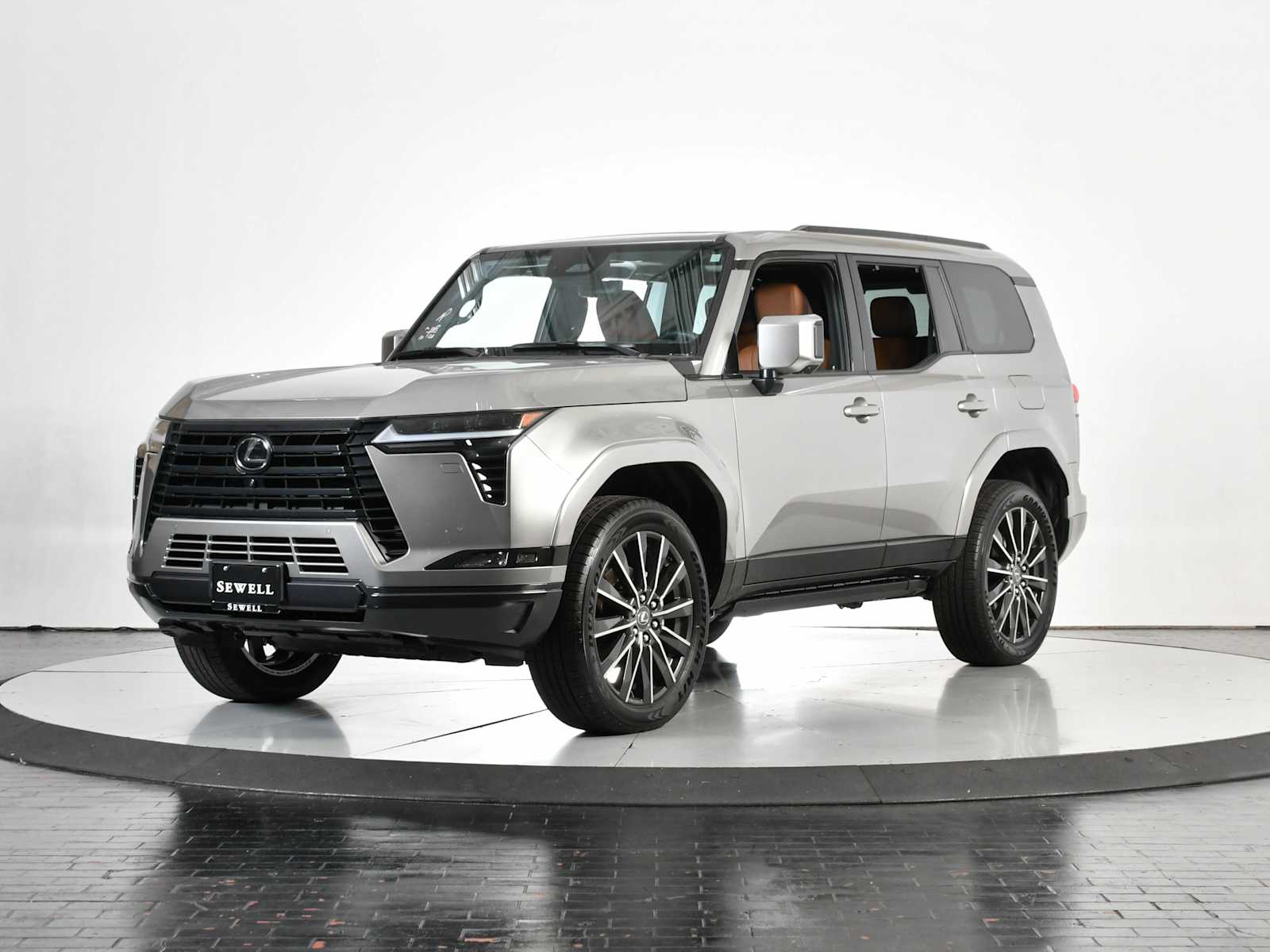 2025 Lexus GX Luxury's photo