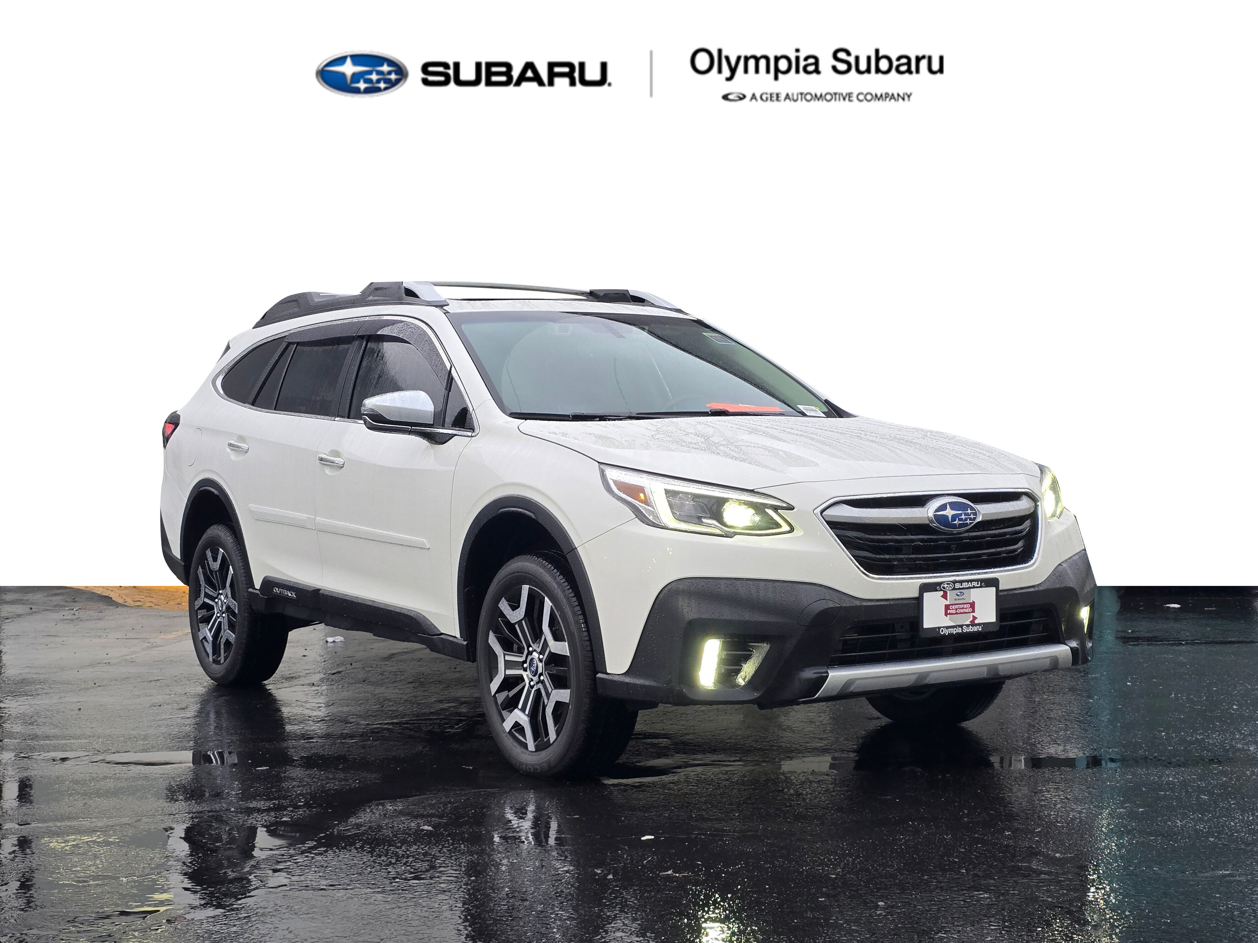 2022 Subaru Outback Touring's photo