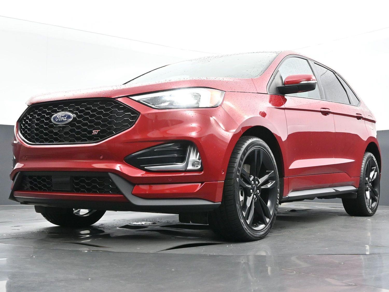 2022 Ford Edge ST photo 48