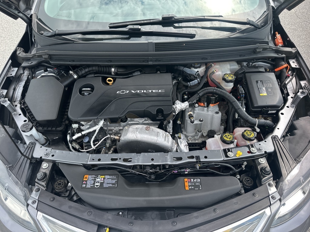 2018 Chevrolet Volt LT photo 25
