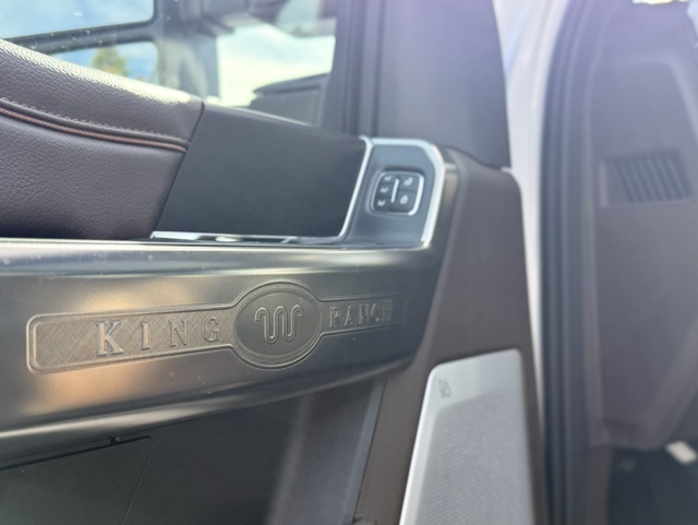 2026 Ford F-350 King Ranch photo 16