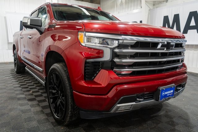 2023 Chevrolet Silverado 1500 High Country photo 4