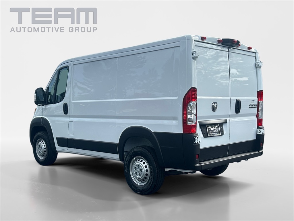 2026 Ram ProMaster 1500 photo 3