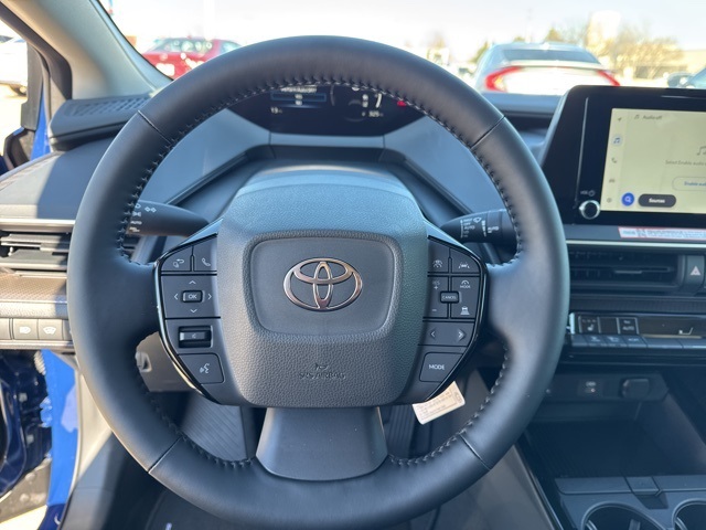 2024 Toyota Prius XLE photo 17