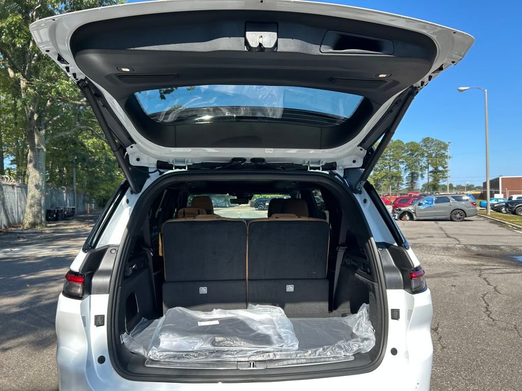 2025 Jeep Grand Cherokee L Summit photo 25