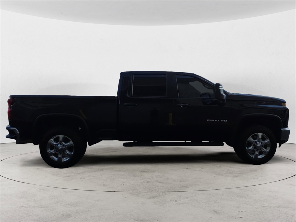 2022 Chevrolet Silverado 2500HD LT photo 4