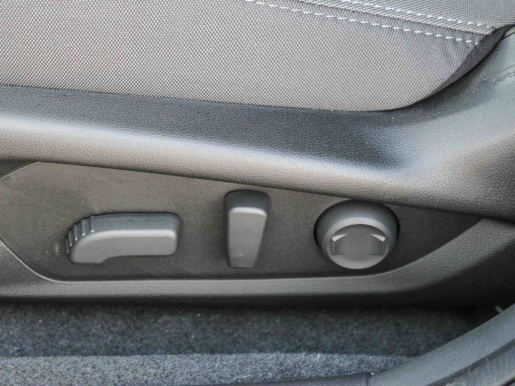 2025 Subaru Crosstrek Premium photo 18