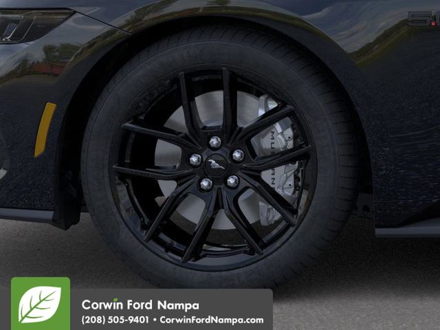 New 2025 Shadow Black Ford GT Premium image 19