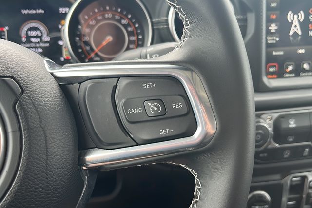 2022 Jeep Gladiator Overland photo 21
